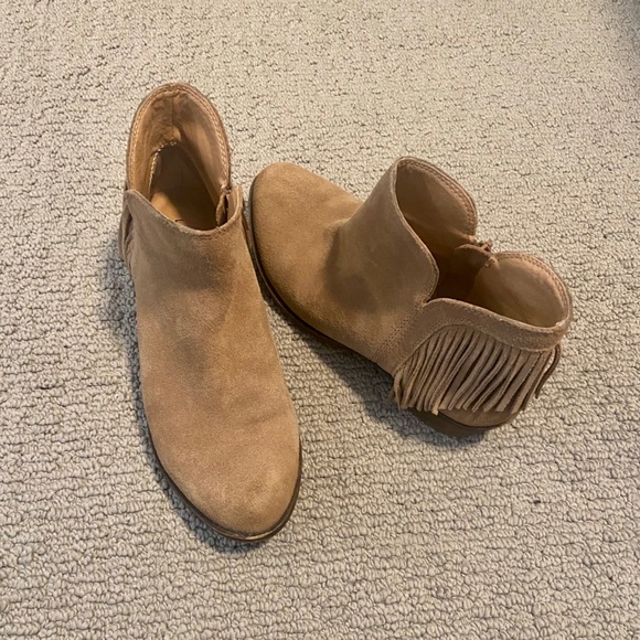 Lucky Brand Fringe Booties (Tan) - Picture 7 of 9